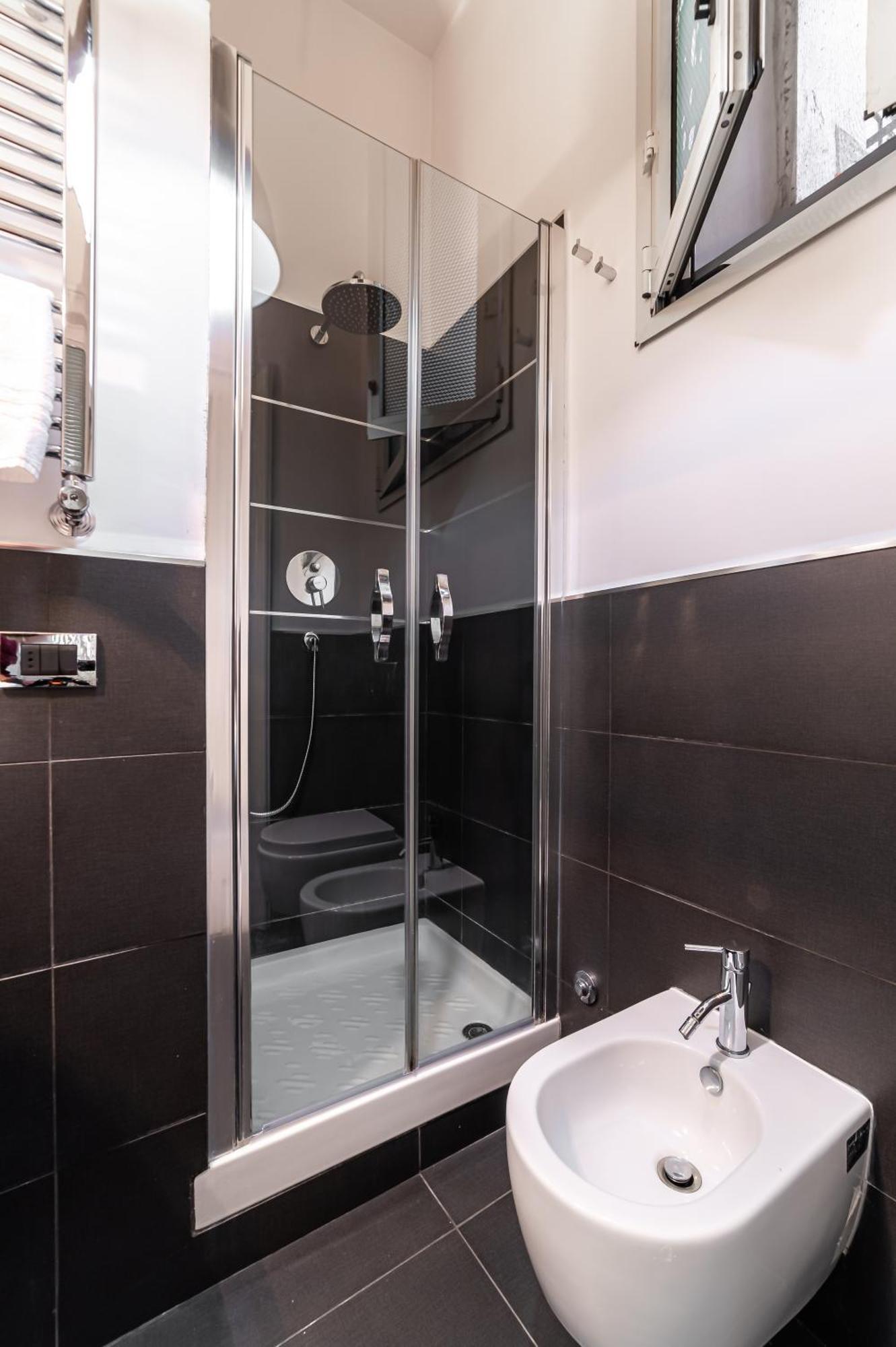 Azzurra B&B - Metro Lodi Rome Bagian luar foto